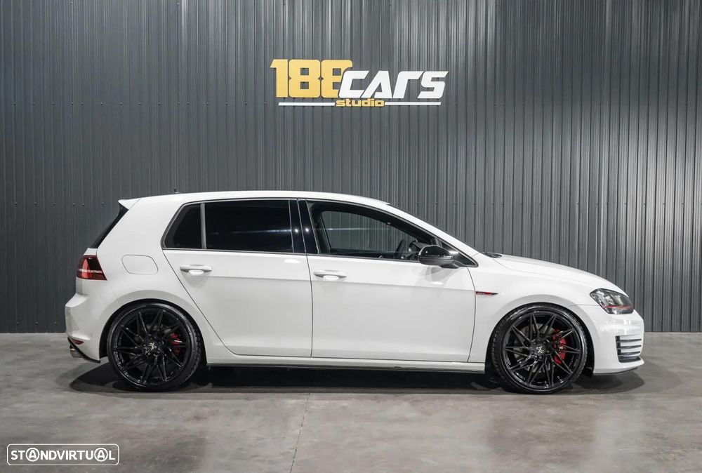 VW Golf GTI Performance BlueMotion DSG - 37