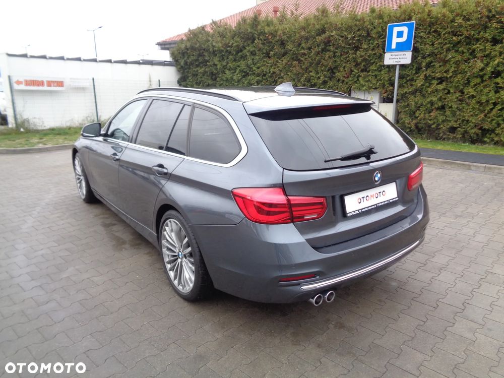 BMW Seria 3 320d Sport Line - 7