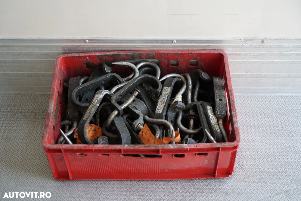 Chereau REFRIGERAT / MAXIMA 1300 / CU CÂRLIG / AXĂ DE RIDICARE / COȘ PENTRU PALEȚI - 20