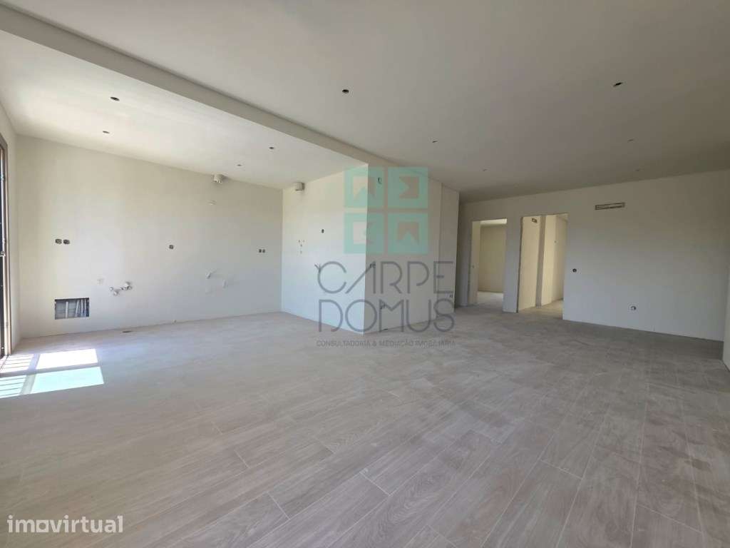 Apartamento T3 Moderno com Estacionamento - Grande imagem: 4/13