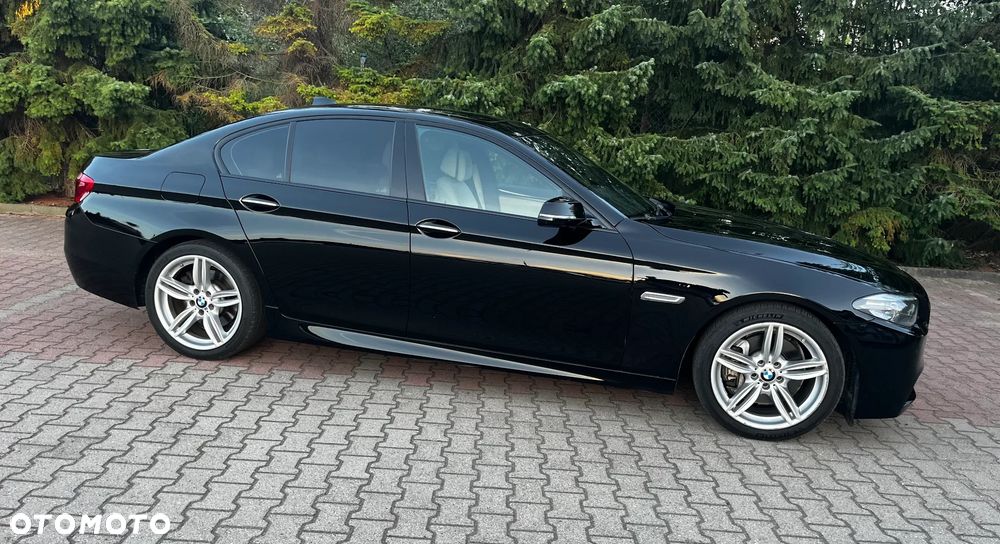 BMW Seria 5 535i xDrive Sport-Aut Luxury Line - 2