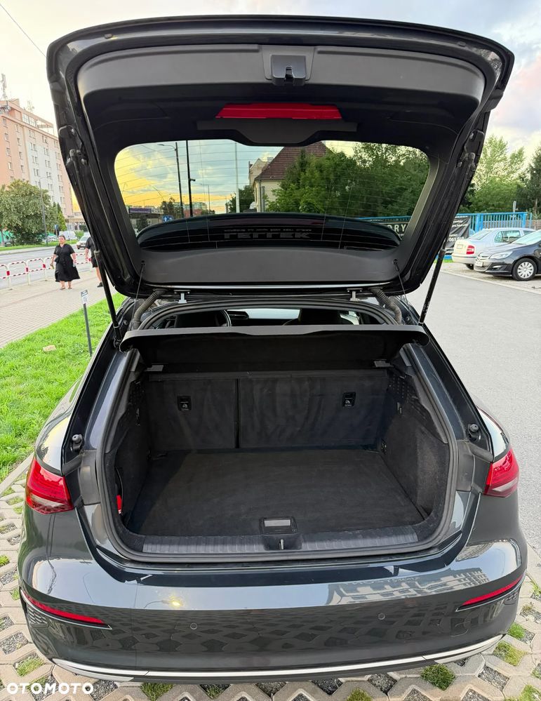 Audi A3 Sportback - 7