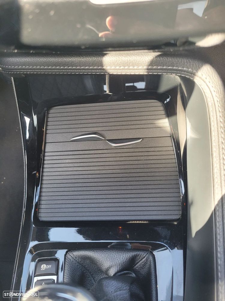 BMW X1 16 d sDrive Line xLine - 28