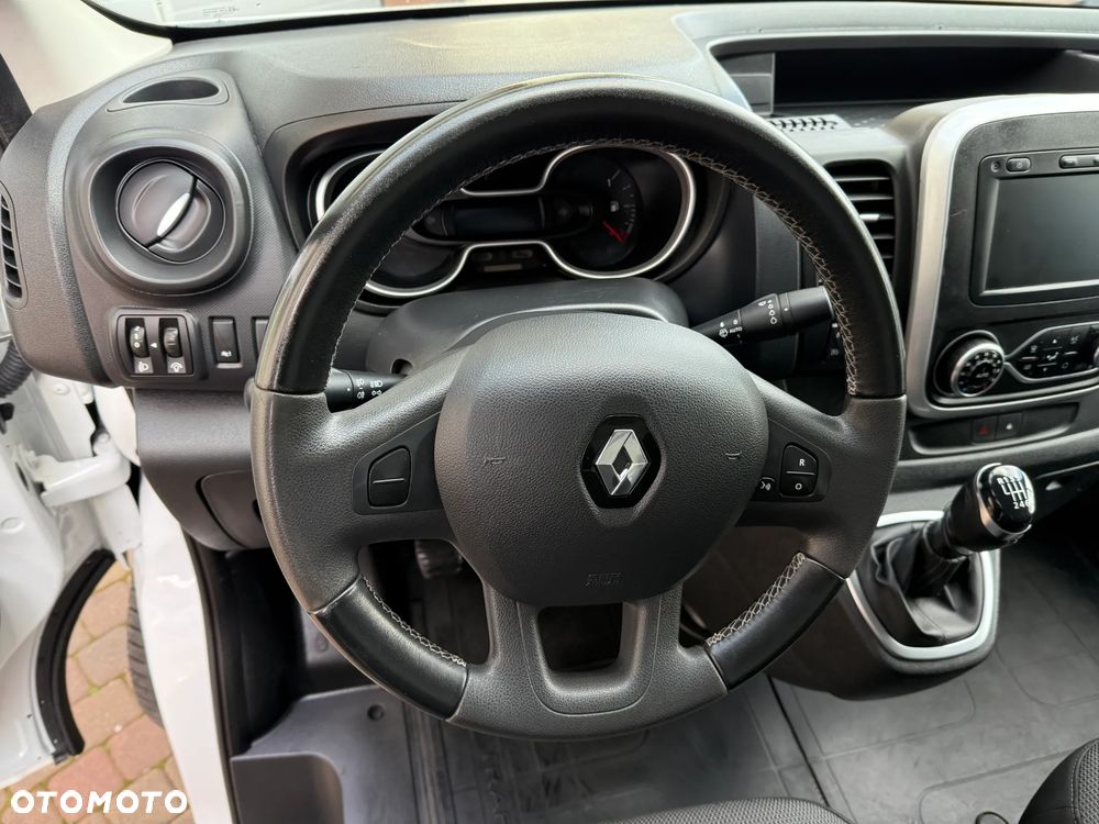 Renault Trafic 2,0 L2H1 - 17