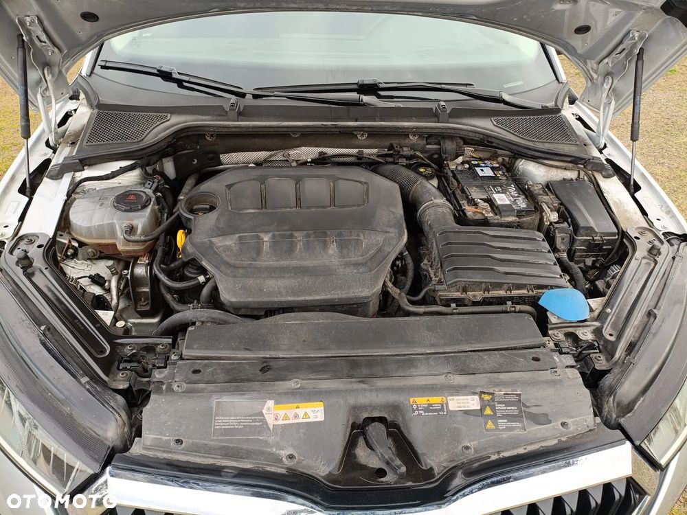Skoda Octavia 2.0 TSI 4x4 Style DSG - 20