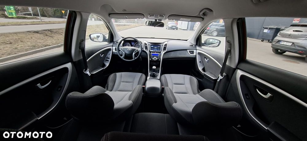 Hyundai i30 1.6 GDI Style - 9