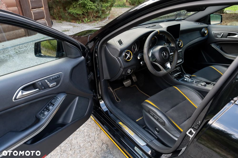 Mercedes-Benz Klasa A AMG 45 4Matic AMG Speedshift 7G-DCT Yellow Night Edition - 20