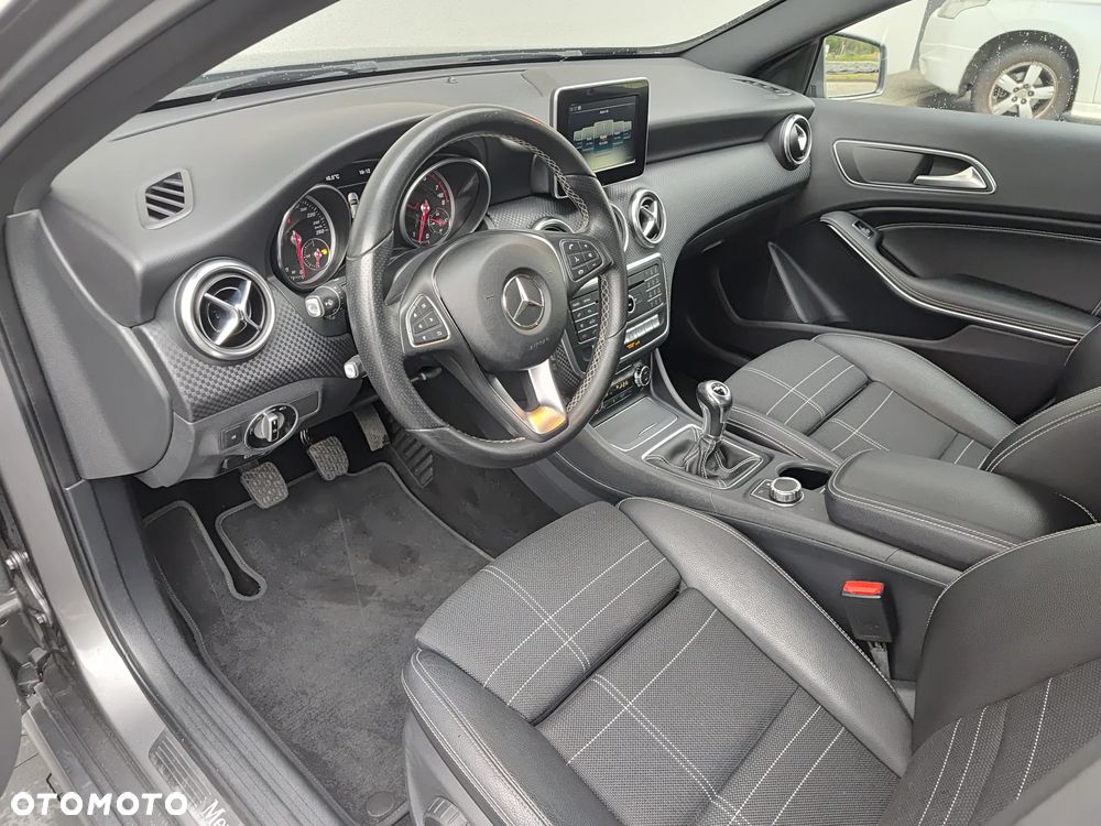 Mercedes-Benz Klasa A 180 BlueEfficiency Edition - 8