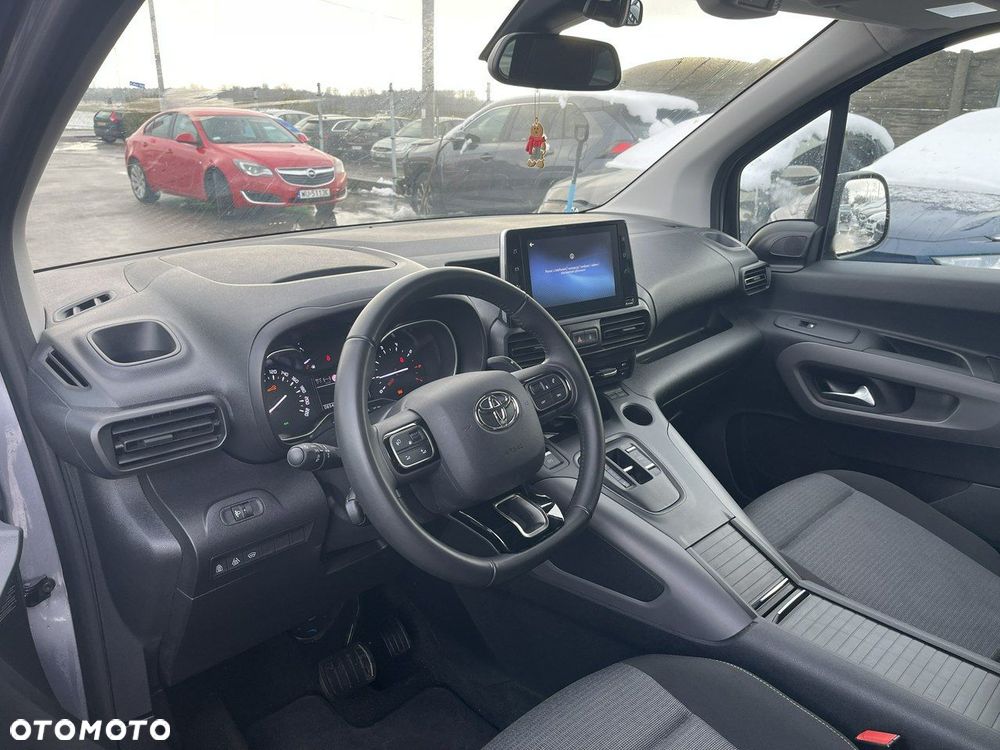 Toyota Proace City Verso - 8