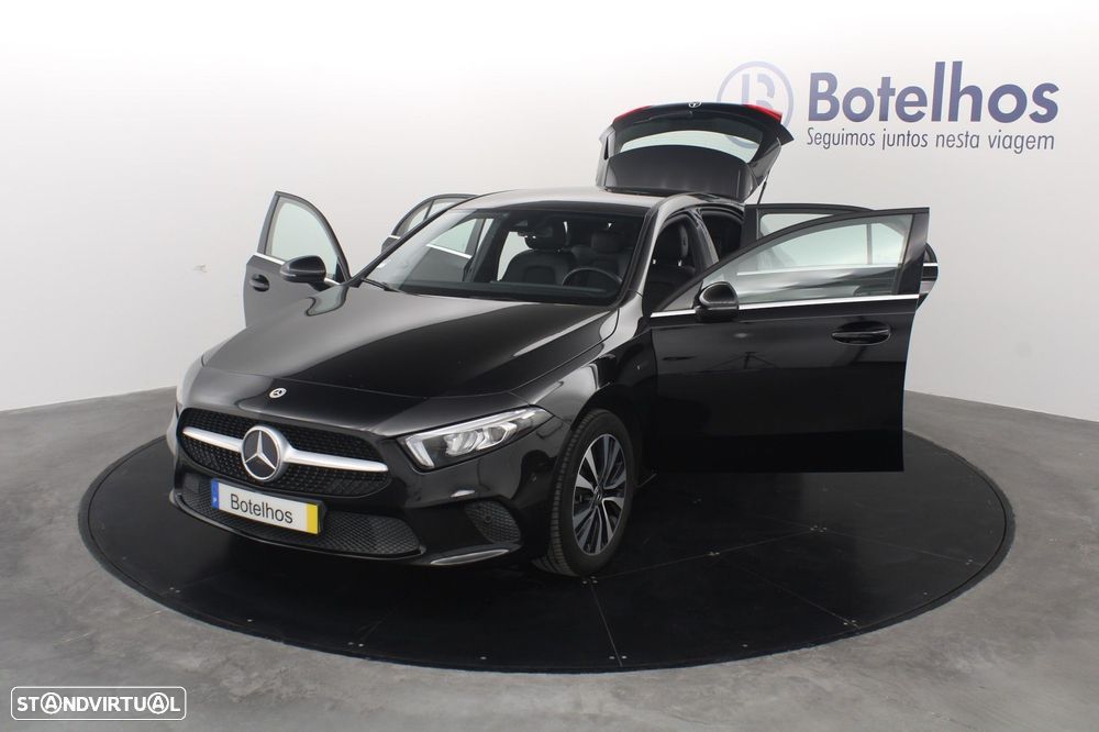 Mercedes-Benz A 250 e Style Plus - 11