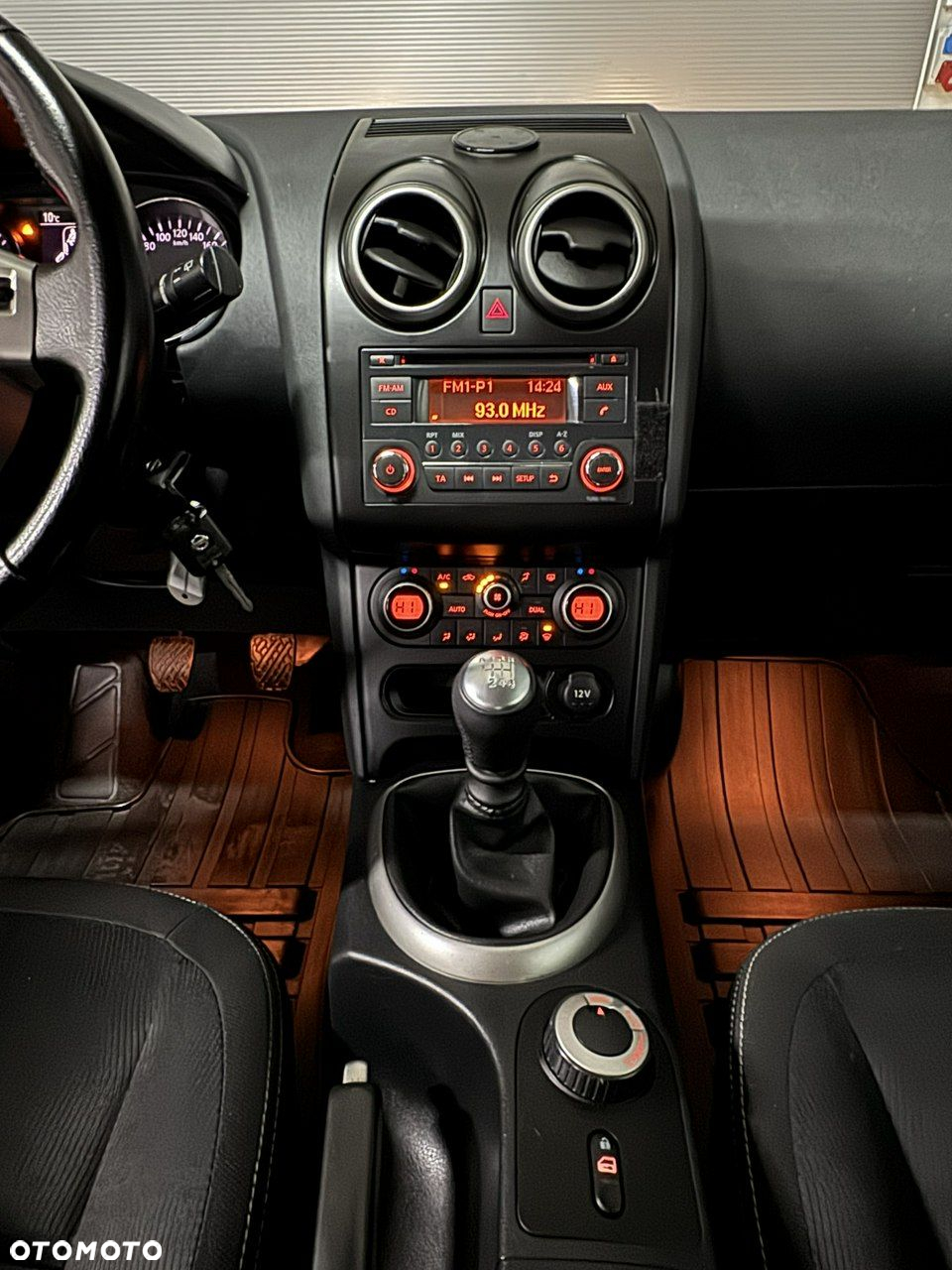 Nissan Qashqai - 22