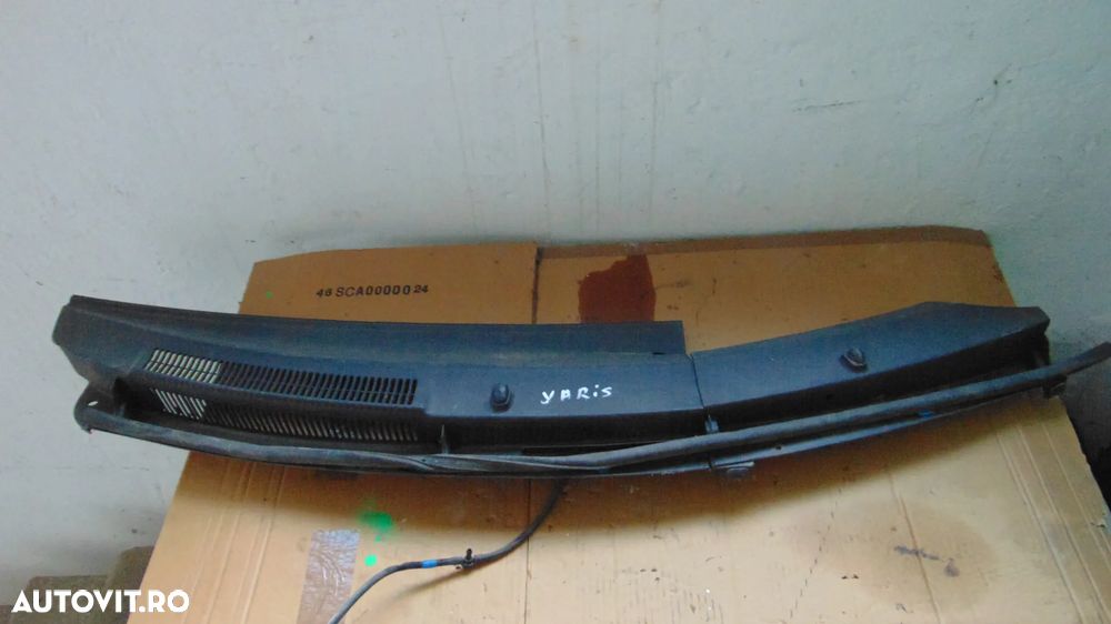Grila stergatoare Toyota Yaris an 2007 - 2