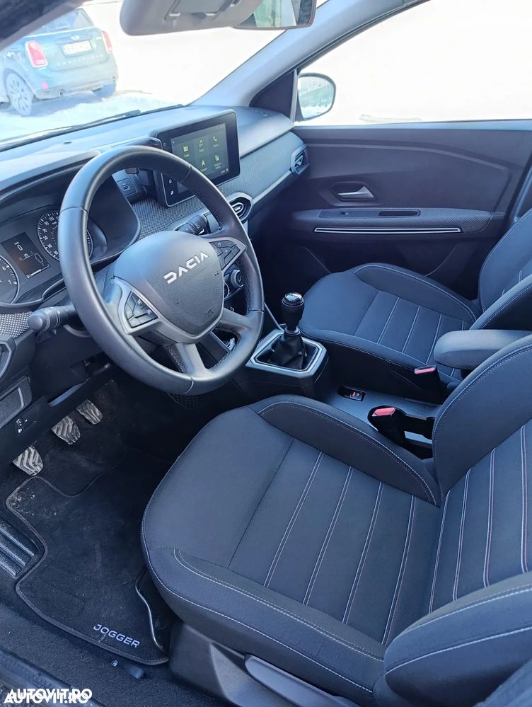 Dacia Jogger 7 locuri TCe 110 Extreme+ - 12