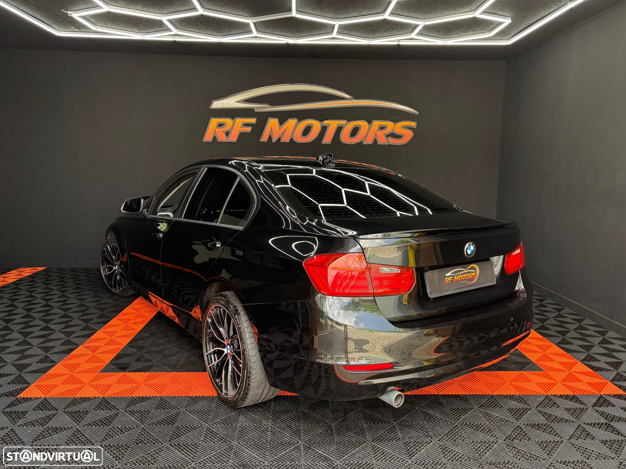 BMW 318 d Aut. Sport Line - 5