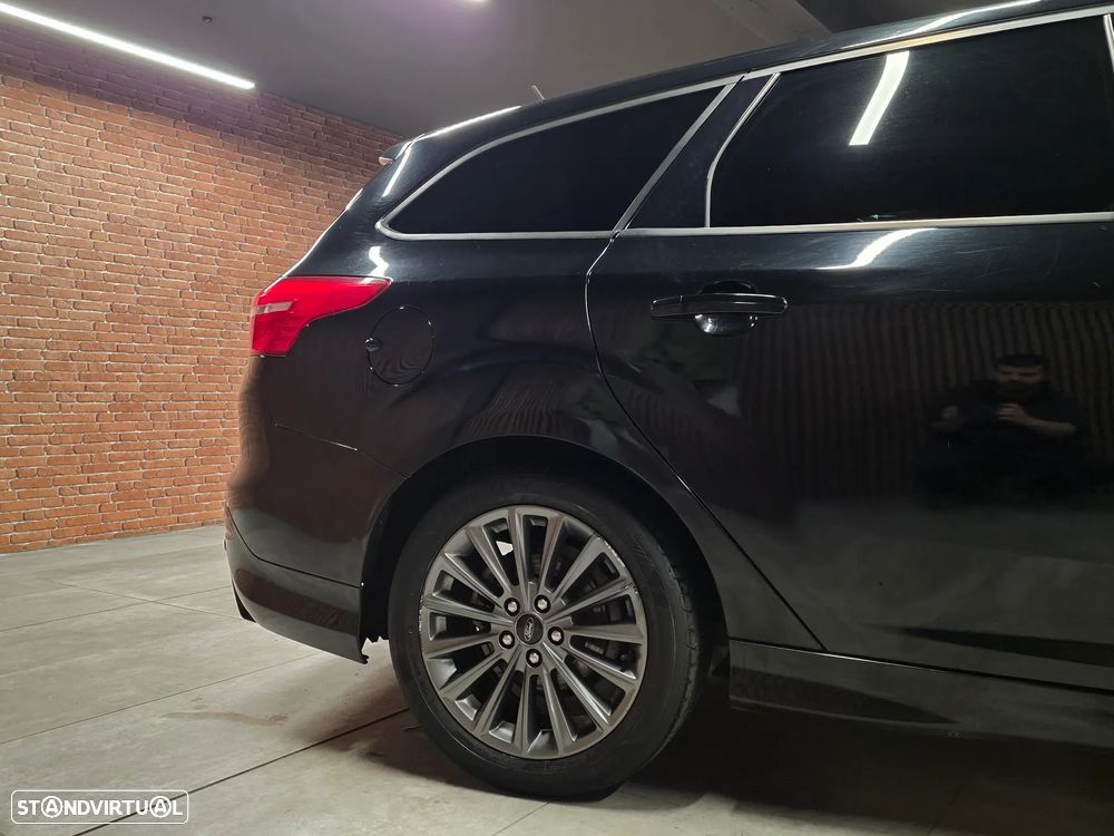 Ford Focus SW 1.5 TDCi ST-Line - 9