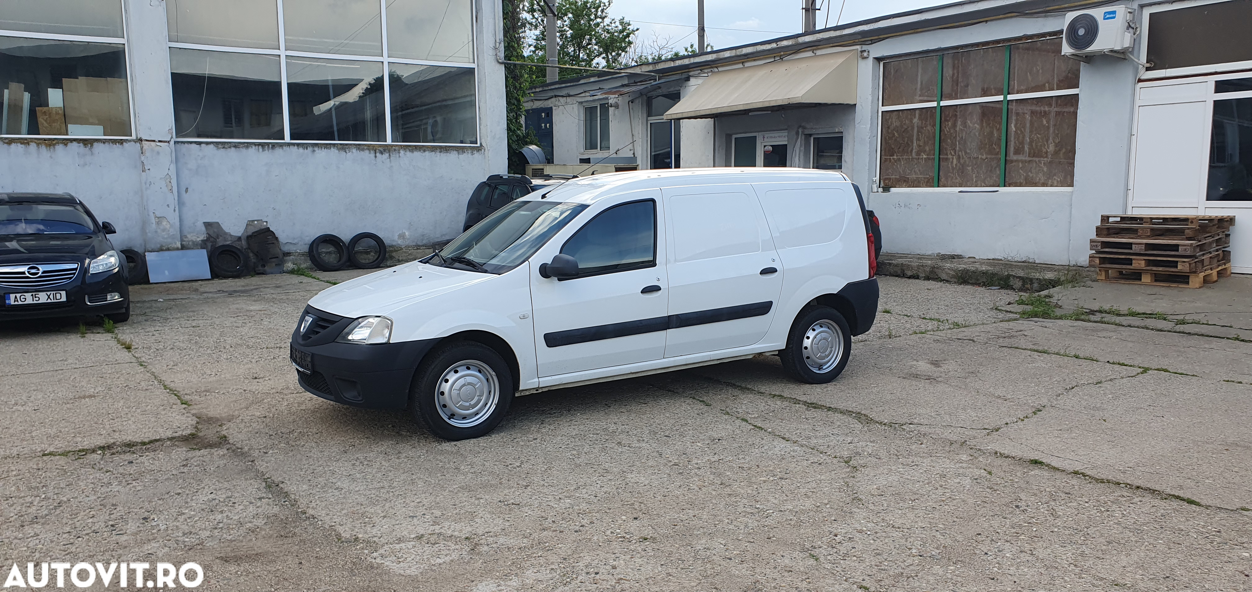 Dacia Logan Van - 10
