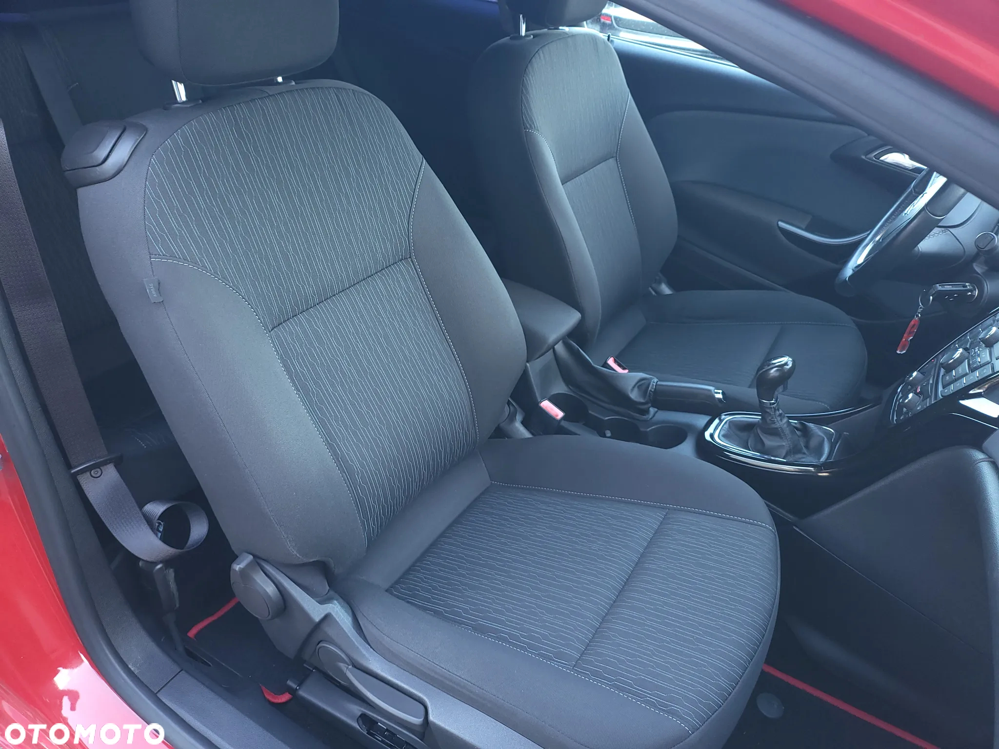 Opel Astra GTC 1.4 Turbo - 3