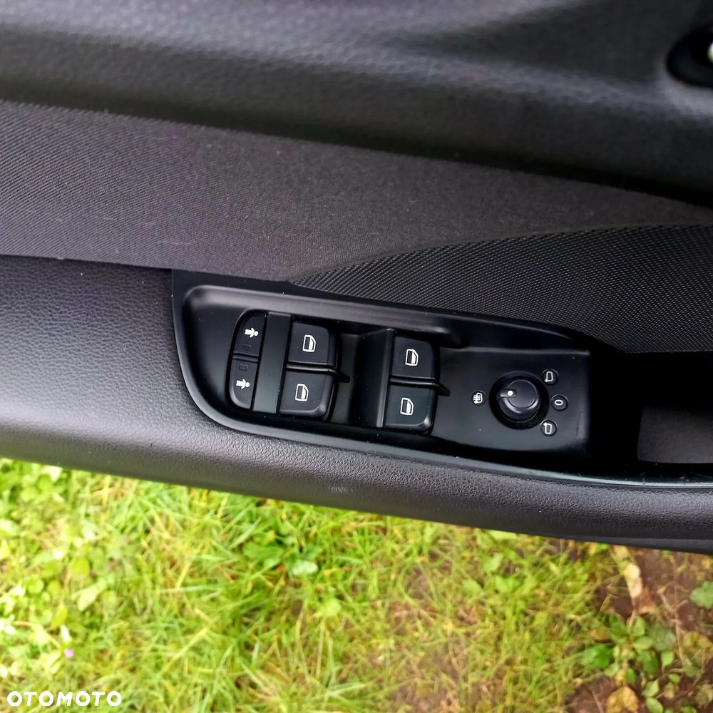 Audi A3 Sportback 1.6 TDI clean diesel Ambiente - 8
