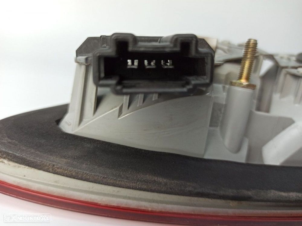 FAROLIM TRASEIRO DIREITO MERCEDES CLASE E (W210) BERLINA DIESEL 270 CDI (210.016... - 3