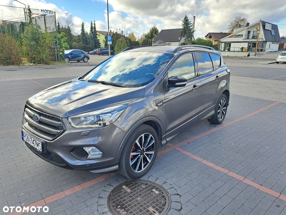 Ford Kuga - 12