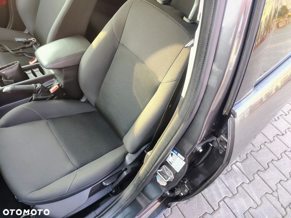 Ford Focus 1.5 EcoBlue Start-Stopp-System TITANIUM STYLE - 11