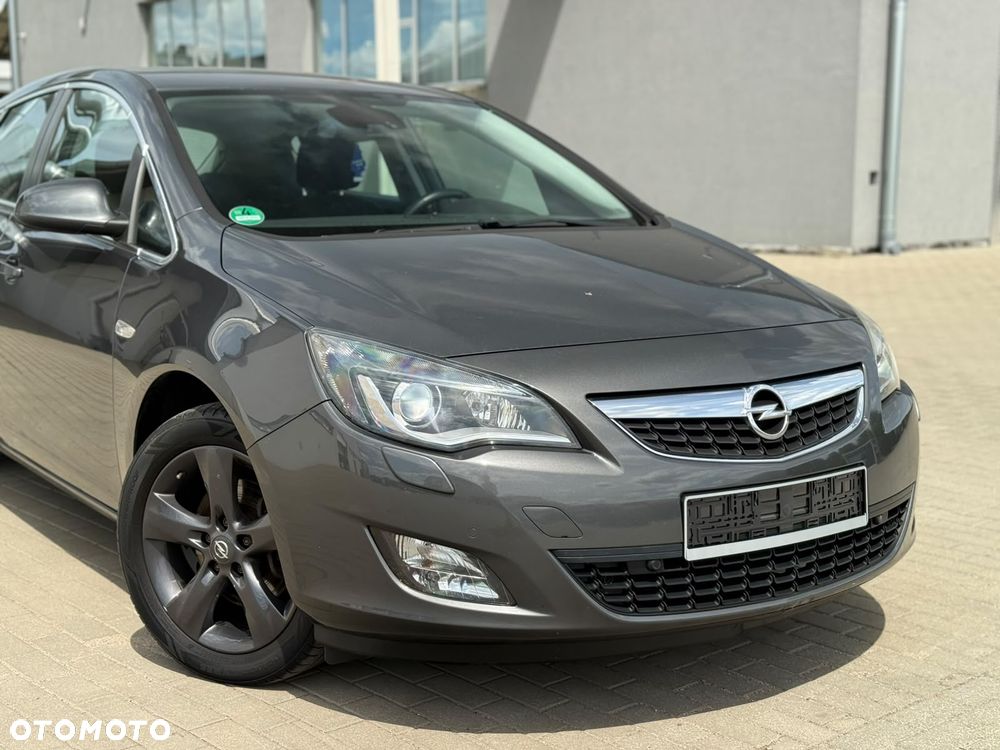 Opel Astra 2.0 CDTI DPF Automatik Cosmo - 3