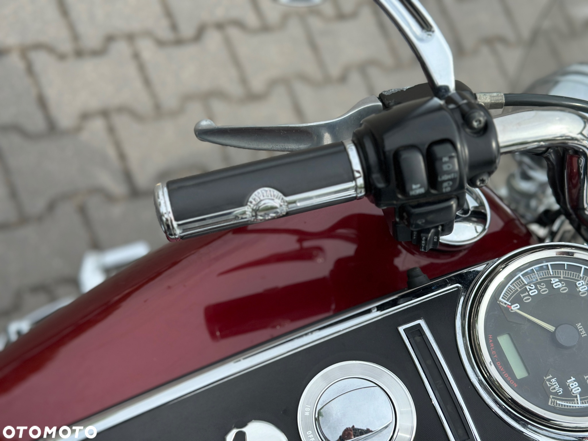 Harley-Davidson Touring Road King - 10