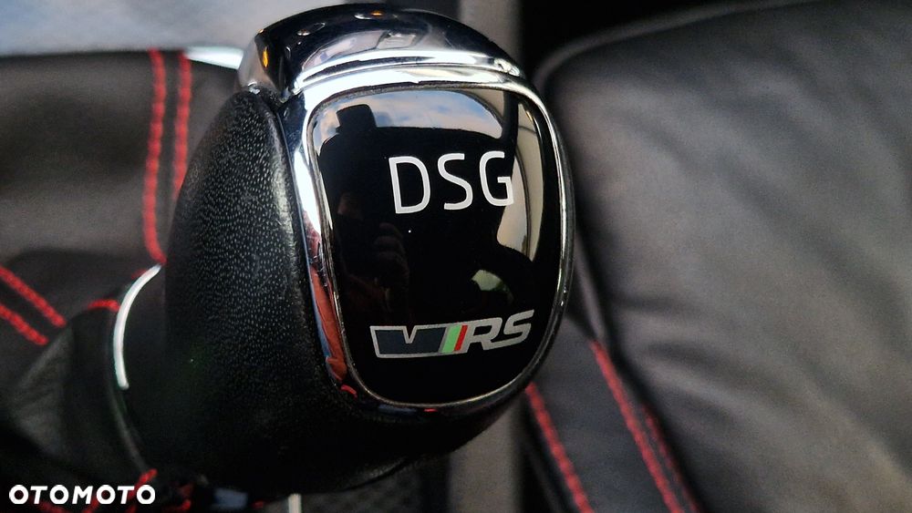 Skoda Octavia 2.0 TDI RS Challenge DSG - 39