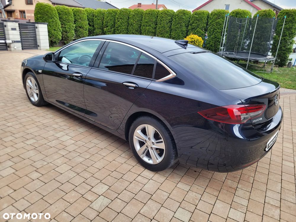 Opel Insignia 1.5 T Exclusive S&S - 12