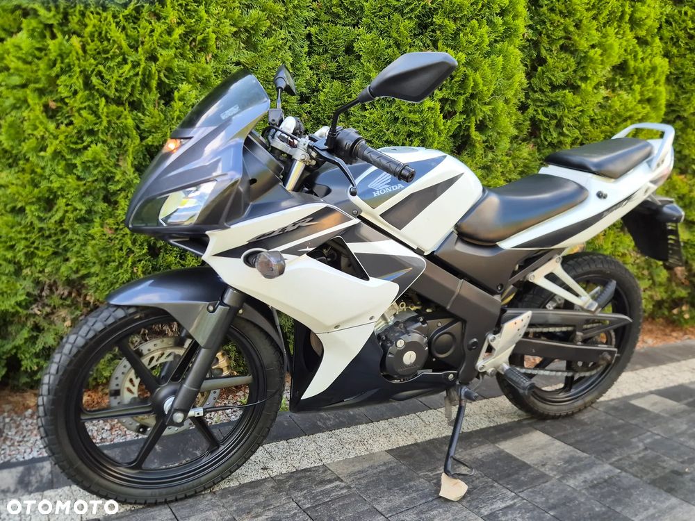 Honda CBR - 4
