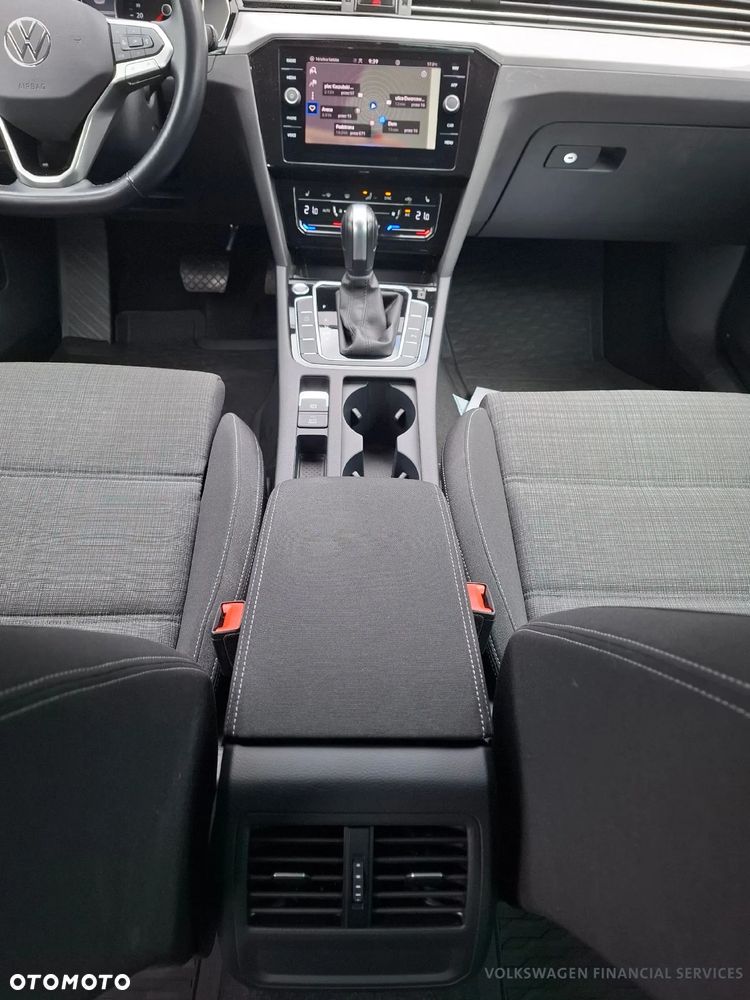 Volkswagen Passat 2.0 TDI EVO Business DSG - 13