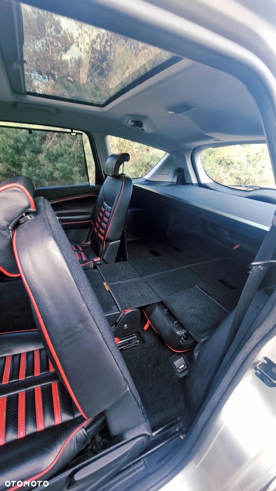 Ford S-Max - 30