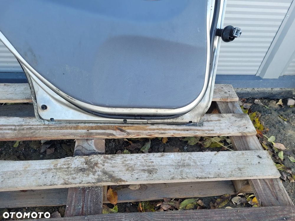 Honda City IV lift 05-08 sedan Drzwi lewy prawy przod lewy prawy tyl YR-528M - 21