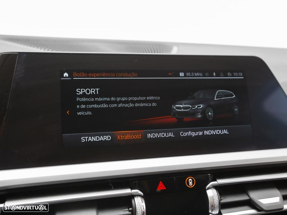 BMW 330 e Corporate Edition Auto — fotografia 23