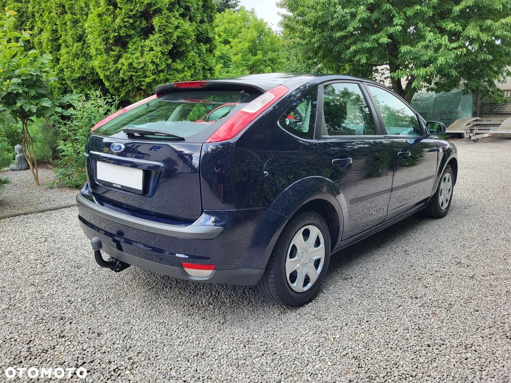 Ford Focus 1.4 16V Trend - 6