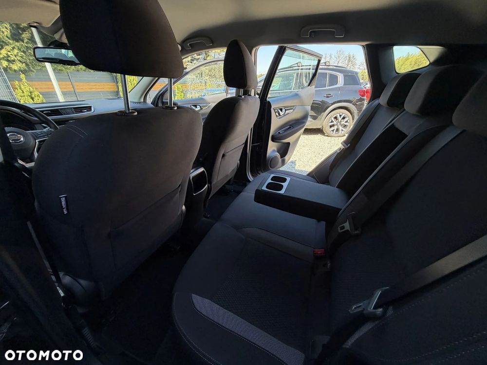 Nissan Qashqai 1.6 DCi N-Connecta Xtronic - 21