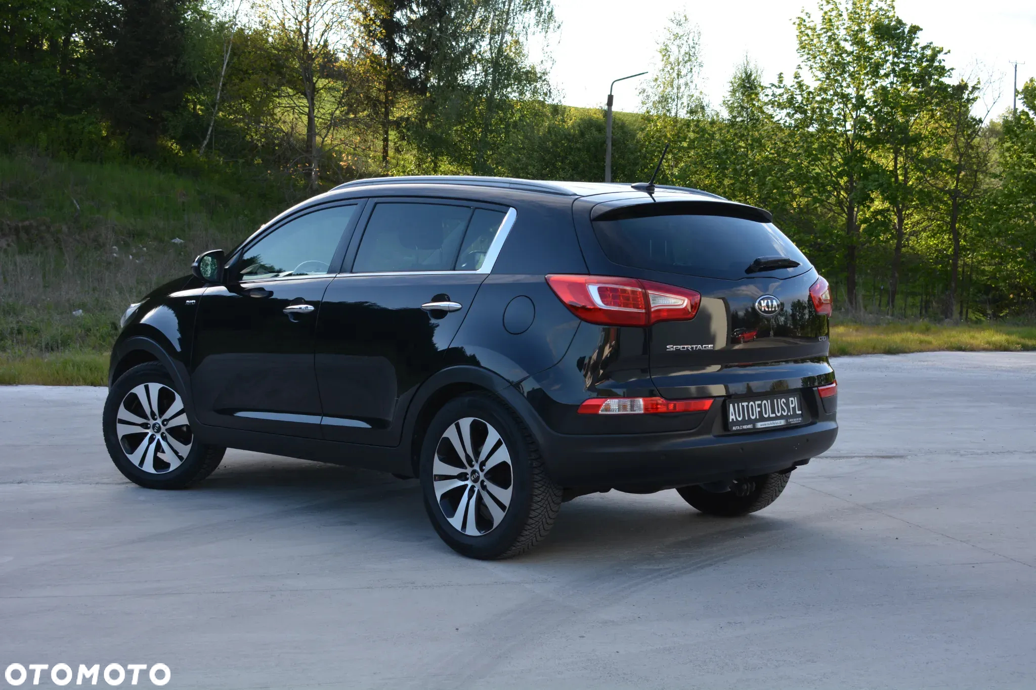 Kia Sportage 2.0 CRDI 4WD Dream-Team Edition - 4