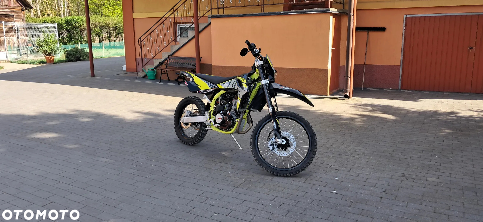 SWM RS 125 R