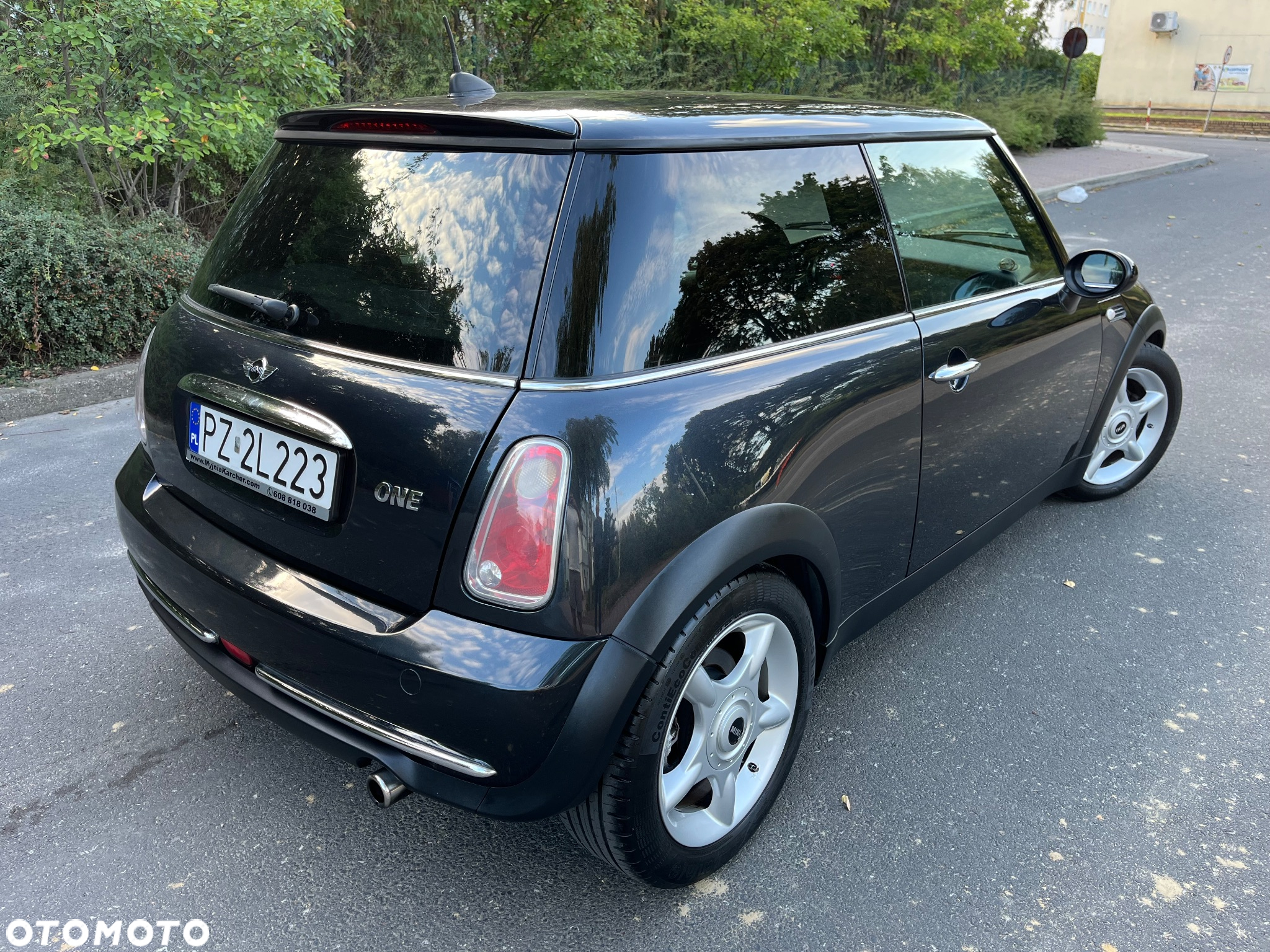 MINI ONE Standard - 4