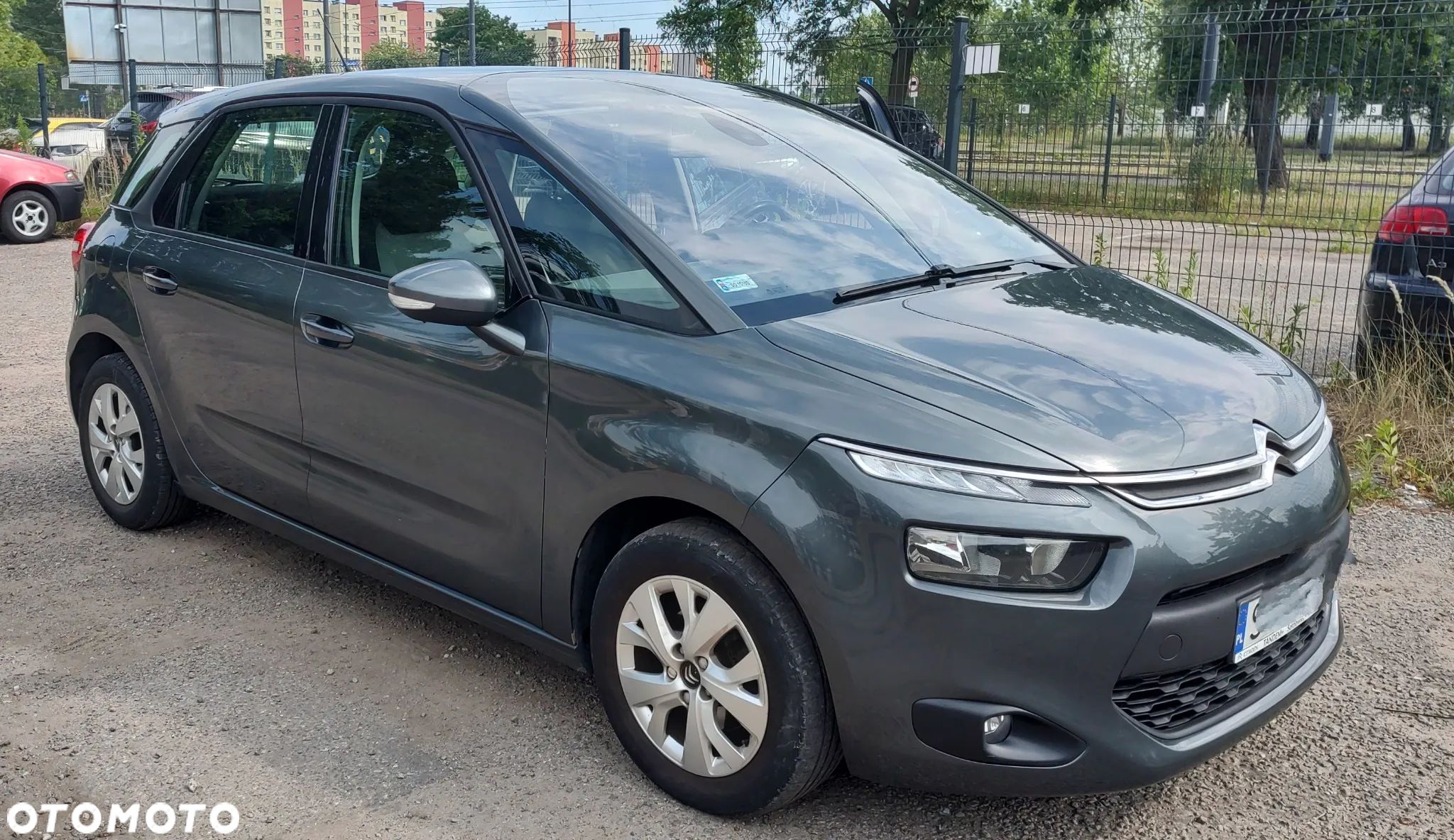Citroën C4 Picasso e-HDi 115 ETG6 Business Class - 1