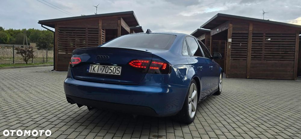 Audi A4 Limousine 2.0 TDI DPF Ambiente - 13