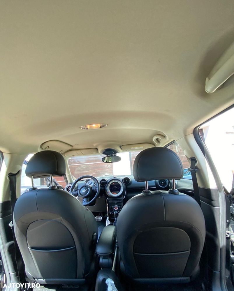 Mini Countryman - 10