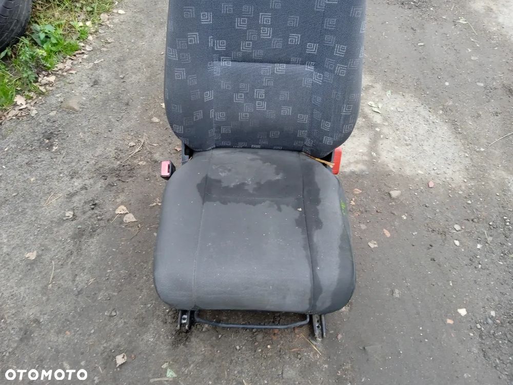 FOTEL KIEROWCY MERCEDES SPRINTER 903 LT35 95-06 - 2