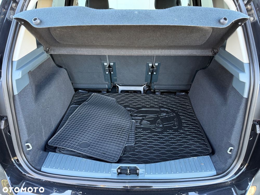 Ford C-MAX 1.6 TDCi Start-Stop-System Champions Edition - 24