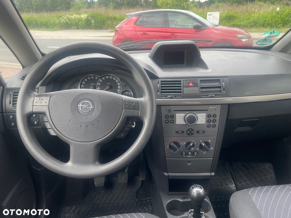 Opel Meriva - 8