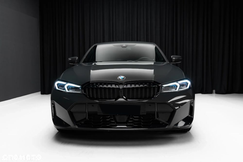 BMW Seria 3 320i - 8