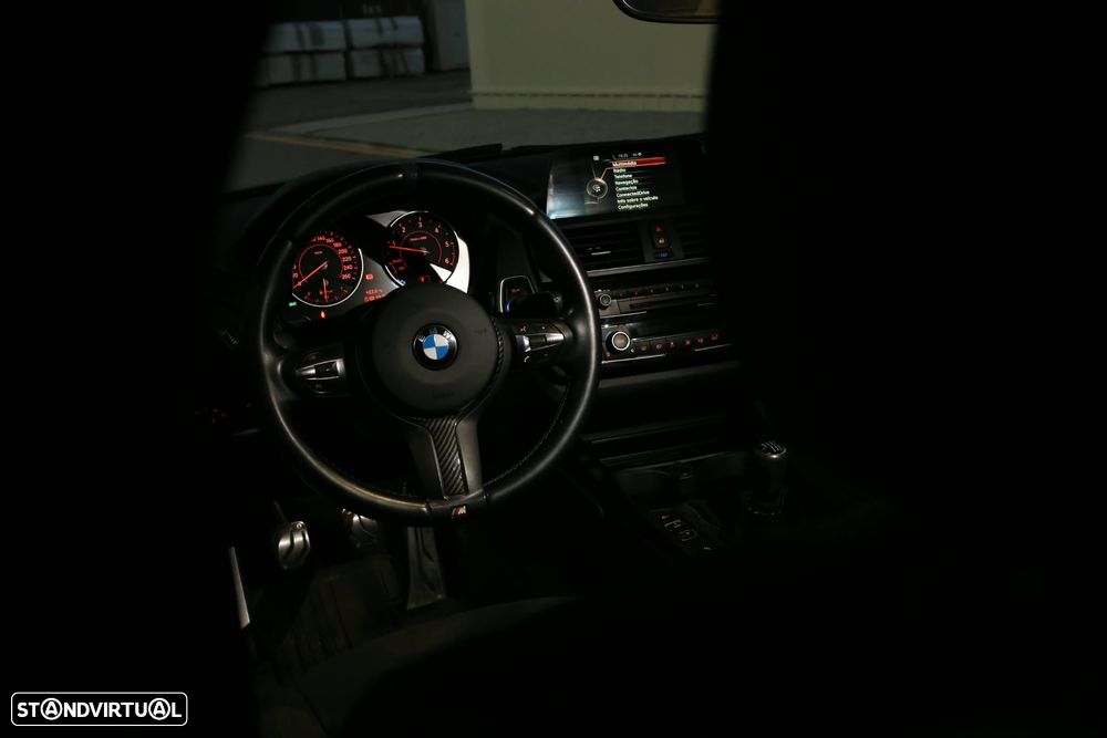 BMW 118 d M Sport - 8