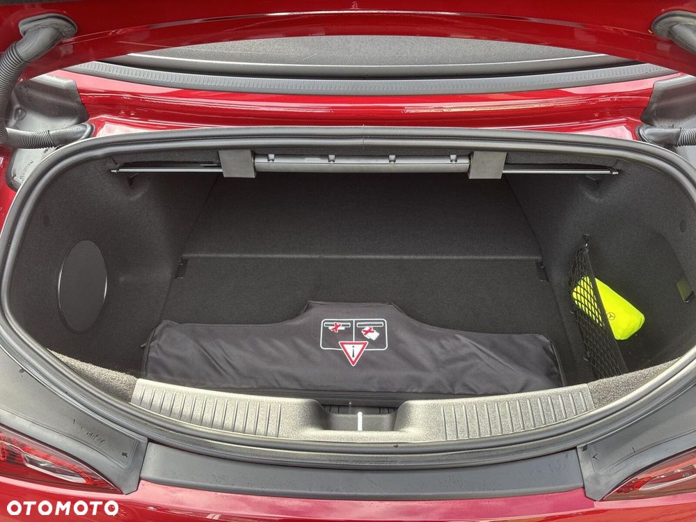 Mercedes-Benz SL - 23