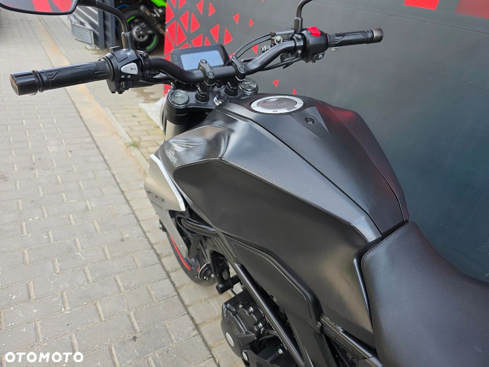 Honda CB - 9