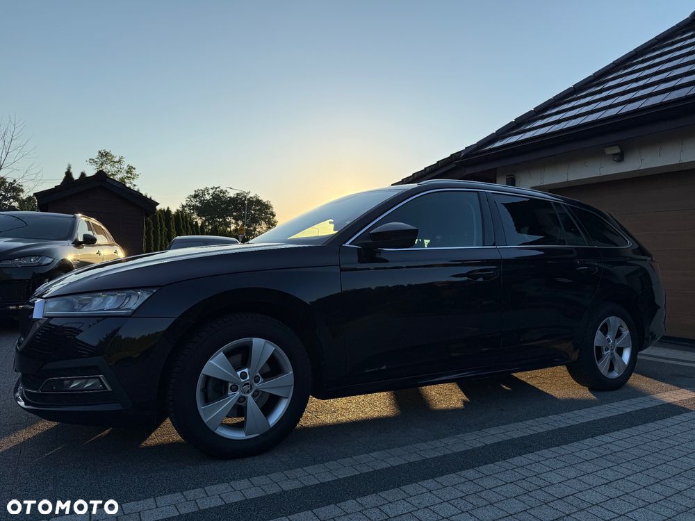 Skoda Octavia 2.0 TDI Elegance DSG - 18